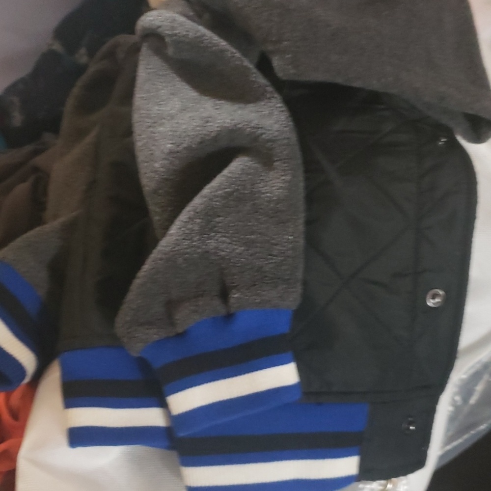 Coat - Picture 8 of 8